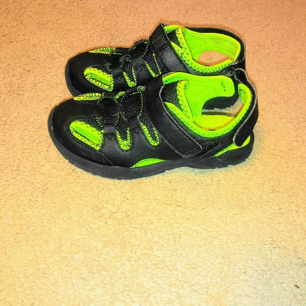 Water Shoes Rugged Outback sz 11 Neon Green/Black - Picture 1 of 5